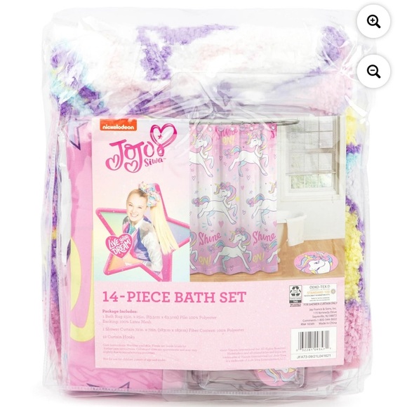 COPY - Jojo Siwa 14 piece shower curtain set with tufted rug 72 x 72 - Picture 5 of 6